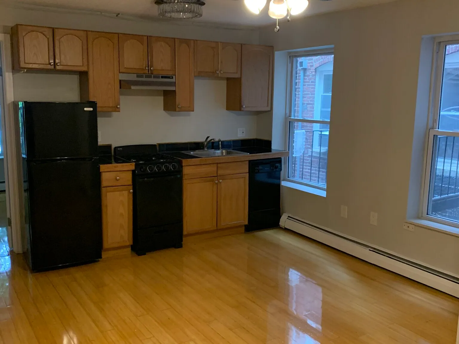 1 bed, 999 sqft, $2,700 — Photo 1