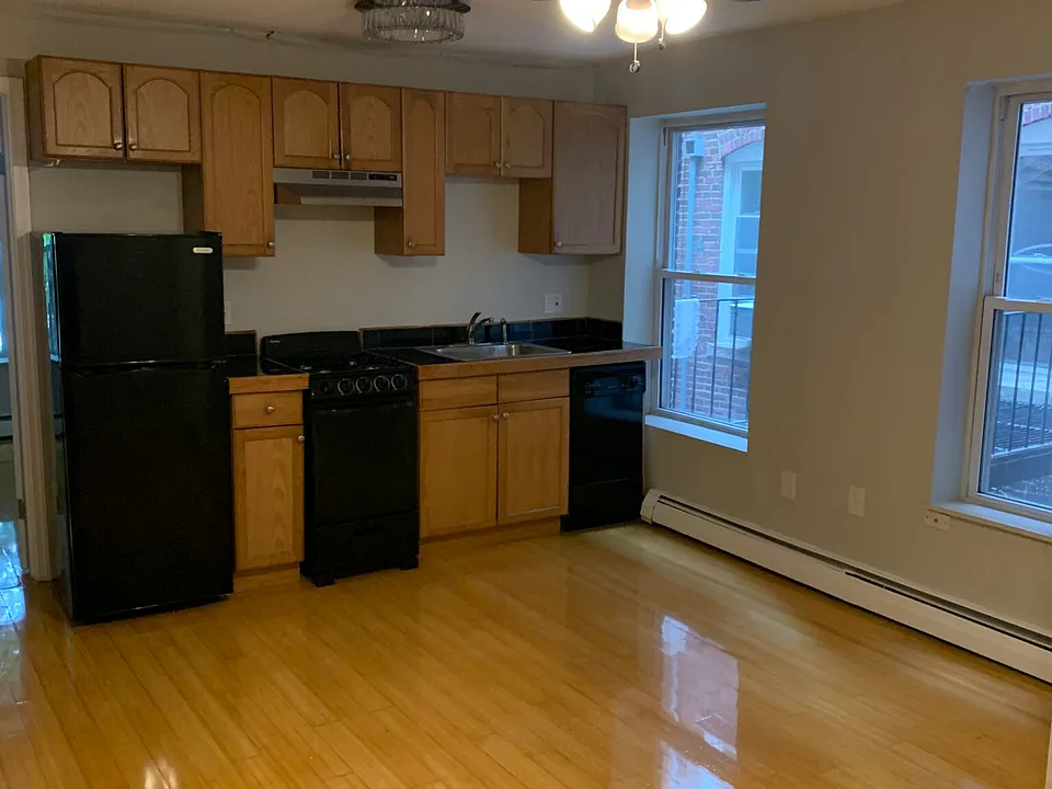 28-30 Fleet St #12A