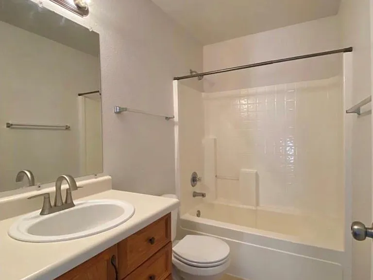 3824 S Kirk Way — Photo 21