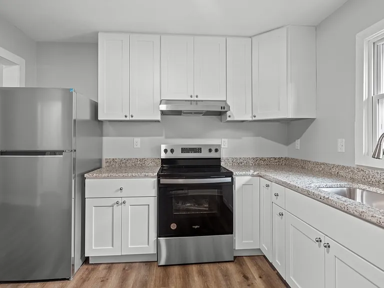 9534 20th Bay St #9 — Photo 7