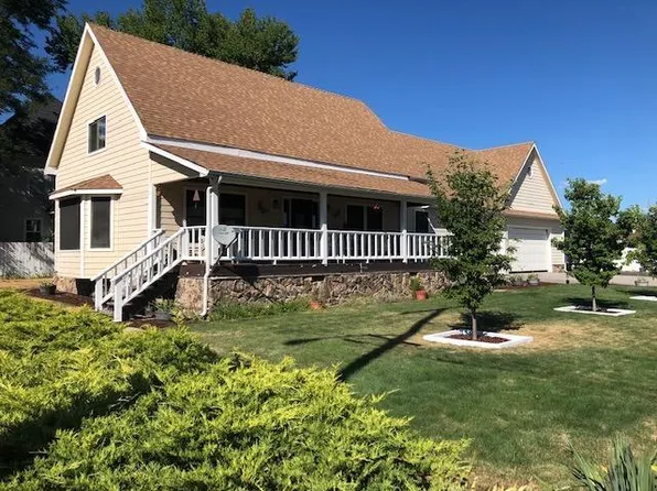 200 California Ave, McCloud, CA 96057