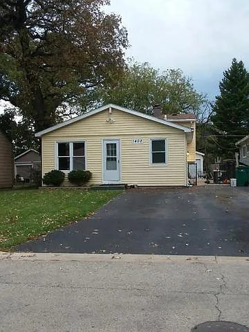 1402 N Oak Ave photo 1