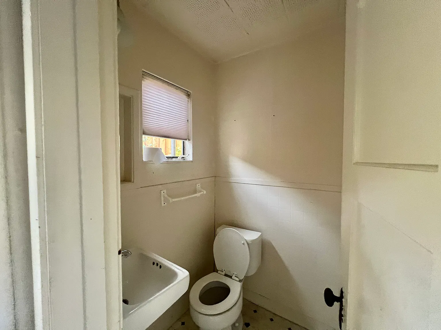 4 bed, 1876 sqft, $5,500 — Photo 4