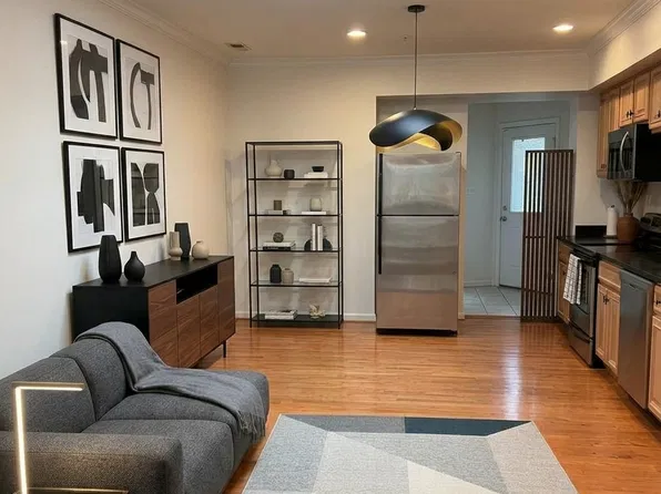 1007 18th St NE APT 3, Washington, DC 20002