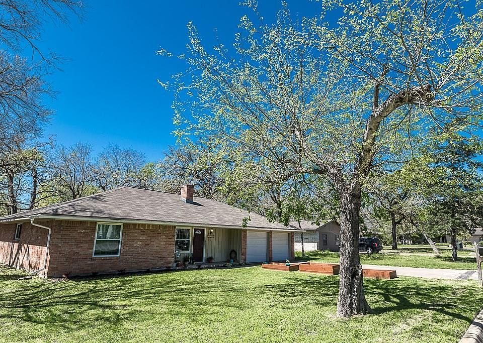 1st image of 1500 Tara Ct