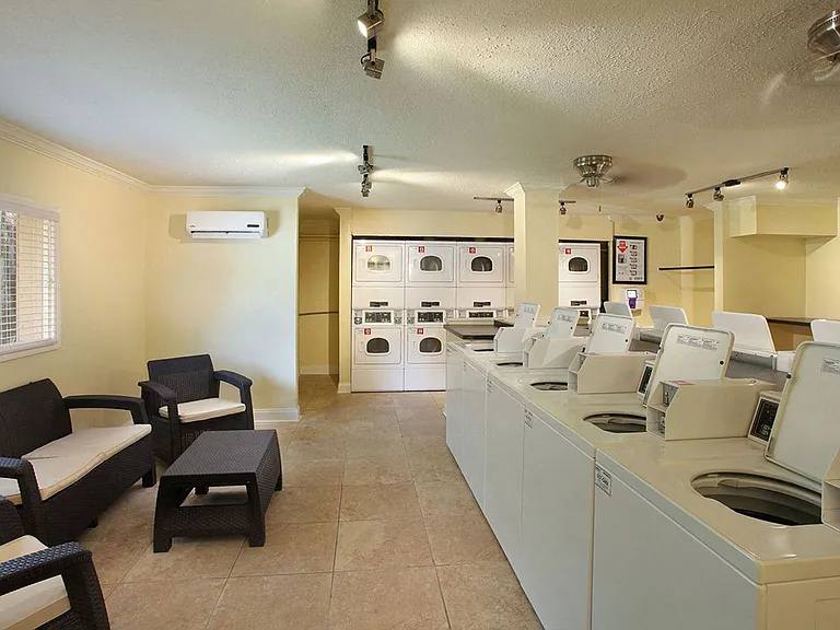 The Legacy Apartments — Photo 7