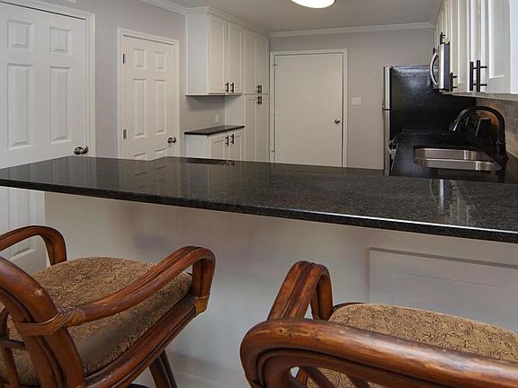 3rd image of 1655 Cedar Crest Cir #C-6