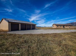 184 Buttercup Ln, Bedford, WY 83112