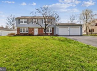 13140 Madonna Ln, Fairfax, VA
