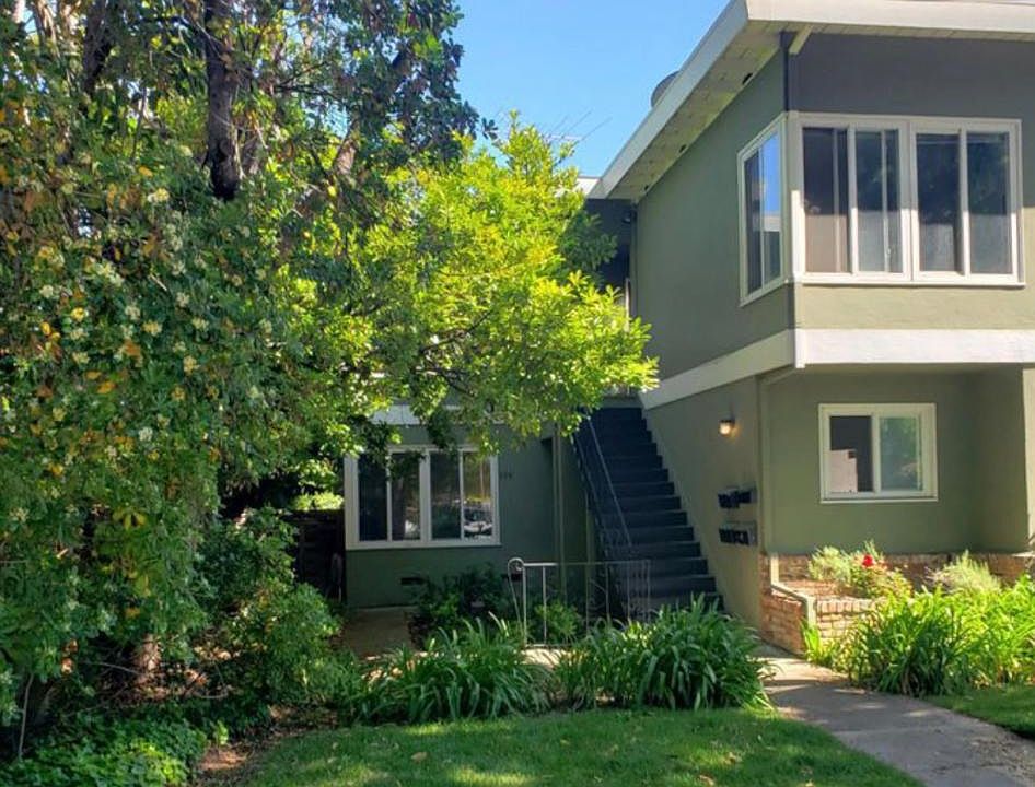 1st image of 726 Channing Ave