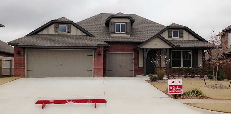 1st image of 4401 SE 39th Cir