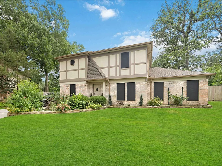19302 Forest Fern Ct — Photo 1