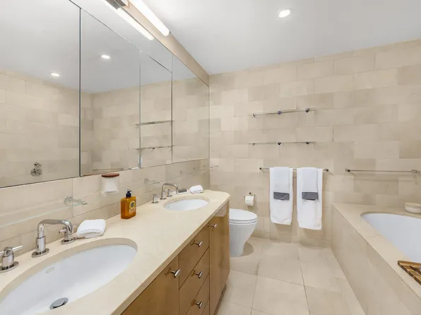 110 Central Park South image 39 of 48