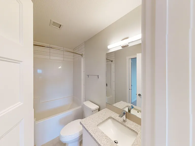 417 Wolf Hollow Cres SE — Photo 17