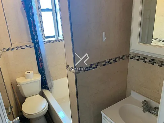 Rented by Yaffa Realty LLC | media 14