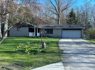 13141 Frost Rd, Hemlock, MI 48626