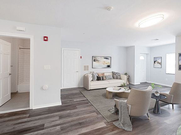 4th image of 107 Wartburg Ave APT 171
