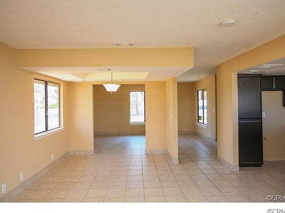 2nd image of 18888 Valencia Ct