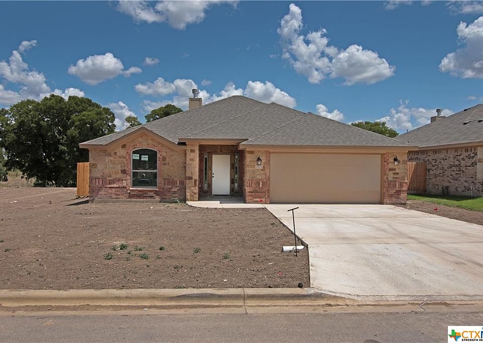 1st image of 2121 Broken Shoe Trl