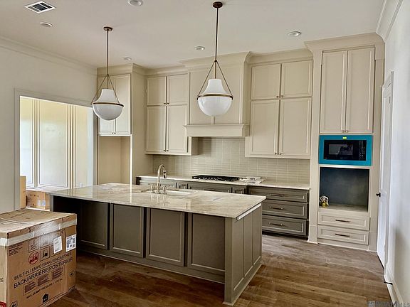 4th image of 2109 Stableford Ln