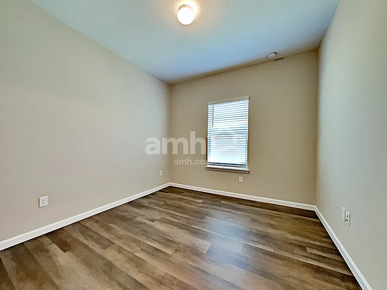 245 Edge Park Trl — Photo 17