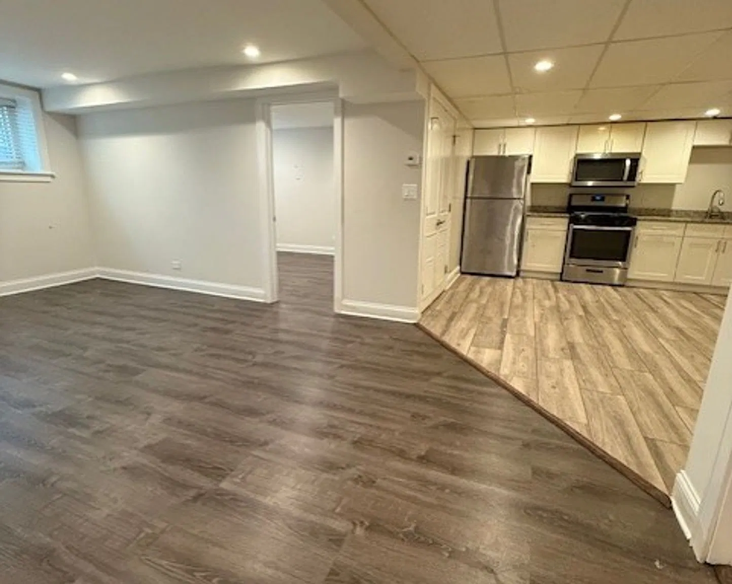 Where Convenience Meets Comfort Updated 23 Beds by the Morse Red Line — Photo 1