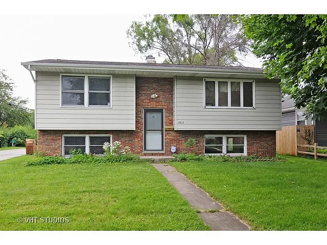 3213 Elisha Ave photo 1