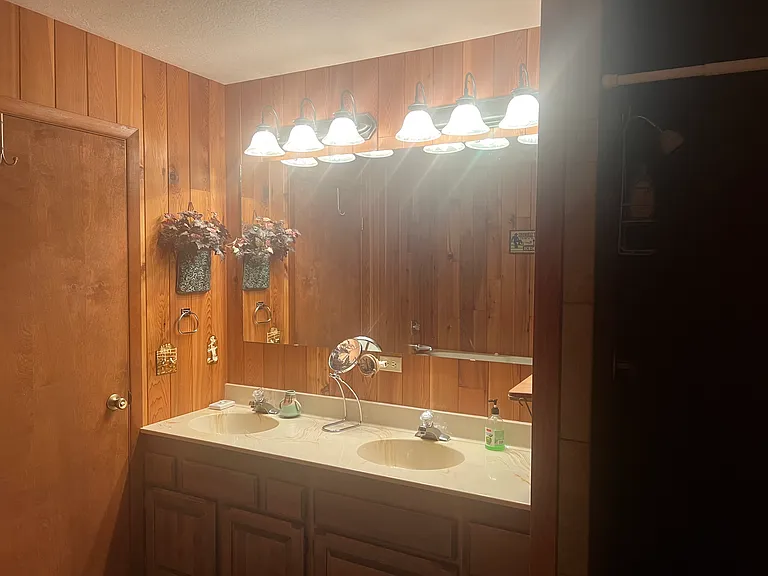 11665 W Coyote Ln — Photo 5