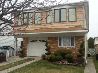 130 Woodbine Ave, Staten Island, NY 10314