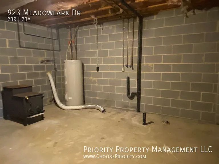 923 Meadowlark Dr — Photo 24