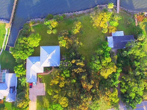 2nd image of 700 S Banana River Dr
