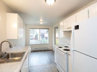Fairview Apartments, Puyallup, WA 98372