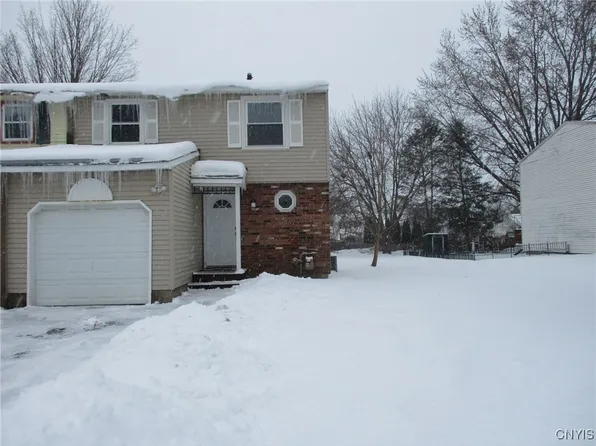 (undisclosed Address), Clay, NY 13041