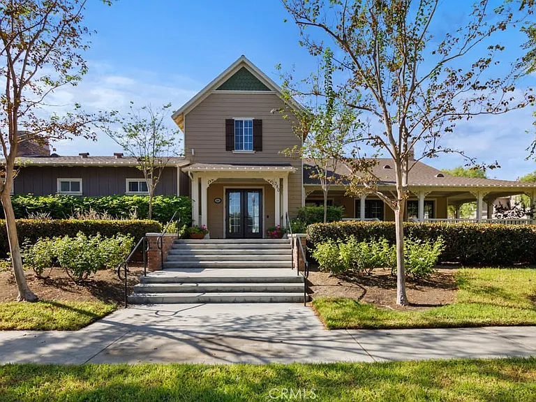 297 Tustin Field Dr — Photo 35