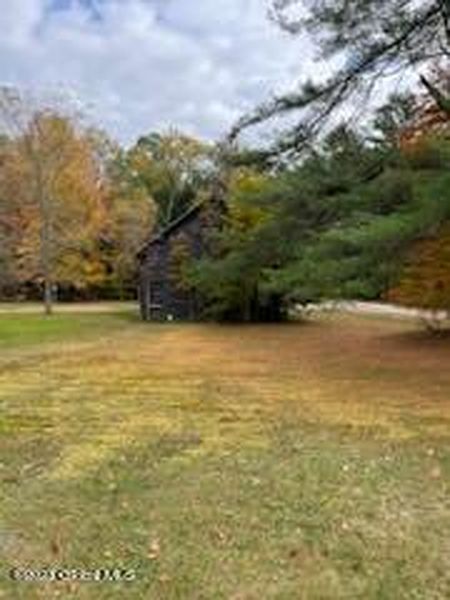 2nd image of 162 Toohey Road