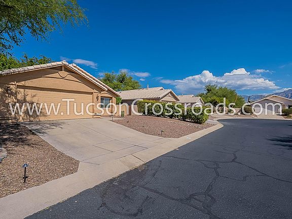 5th image of 2060 W Double Eagle Dr