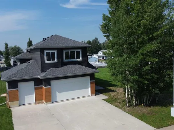 905 NE 7th Ave, Fox Creek, AB T0H 1P0