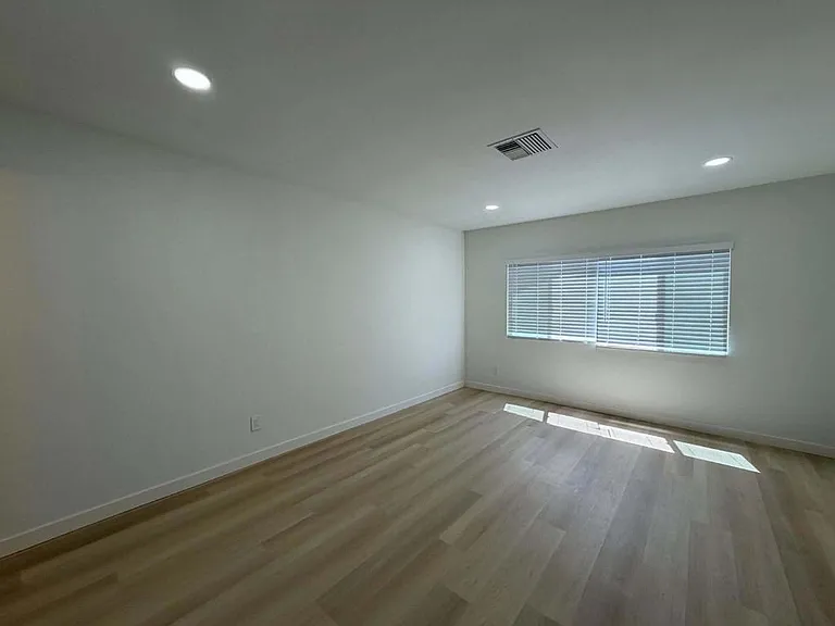 69150 San Susanna Ave — Photo 24