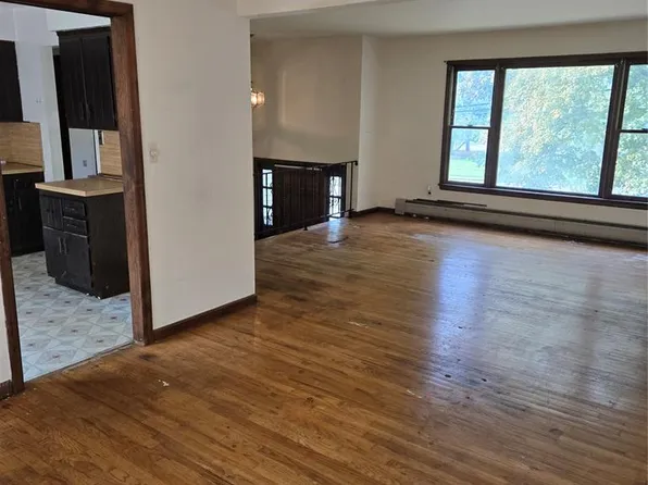 70 S Paramus Rd, Paramus, NJ 07652