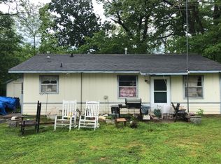 21204 Dawn Hill Rd E, Siloam Springs, AR 72761