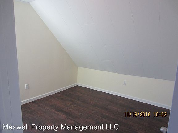 4th image of 88 Van Dam St APT 3