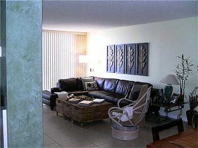 1st image of 18051 Biscayne Blvd #2021