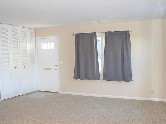 3rd image of 3511 Amberway Ct