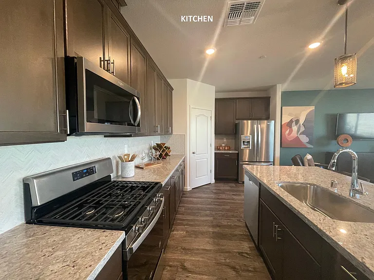 1862 Tule Ave — Photo 11