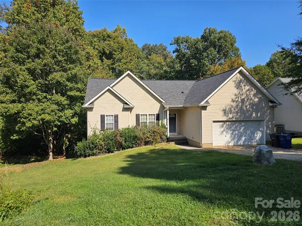 121 Loram Dr, Troutman, NC 28166