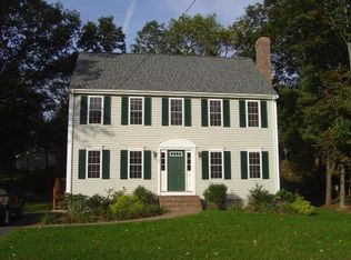 28 Victoria Ave, Weymouth, MA 02190