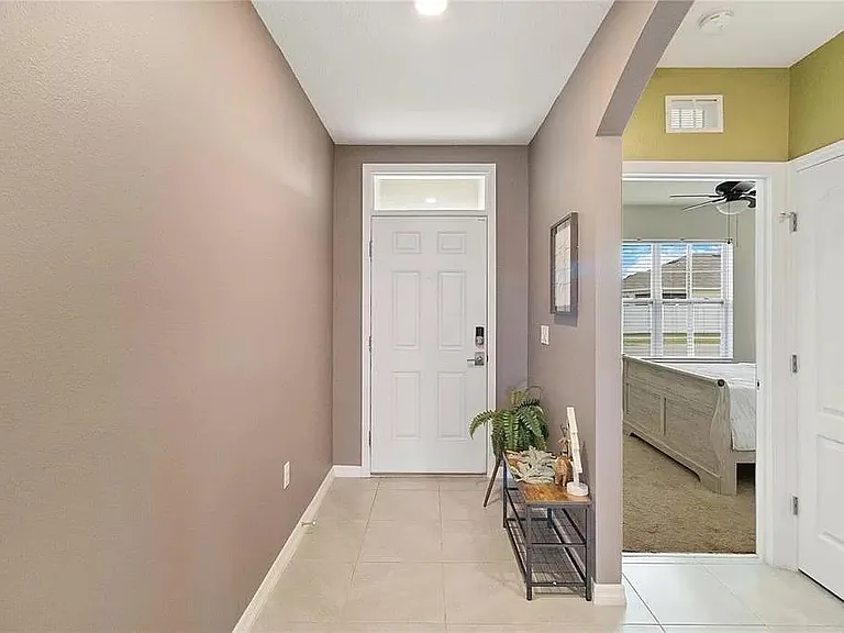 2585 Ryland Falls Dr — Photo 3