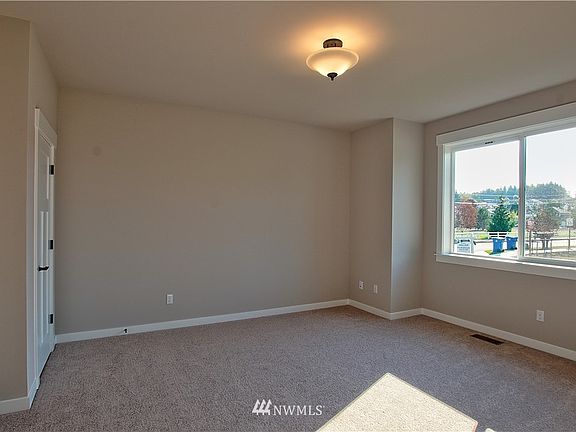 5th image of 28408 71st Lane NW