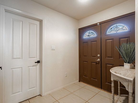 3rd image of 2966 W 3rd St