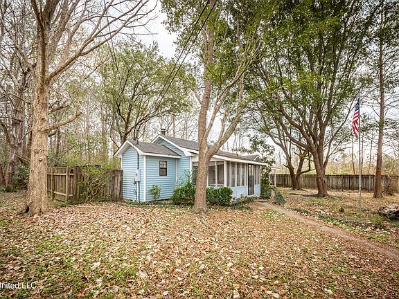 2nd image of 13162 Hudson Krohn Rd